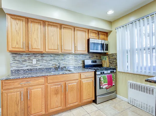 627 Beach 65th Street image 7 of 30