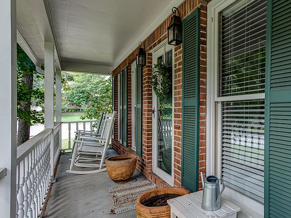 5th image of 1624 Ila Perdue Dr