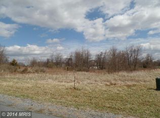 211 Cahill Ct, Inwood, WV 25428