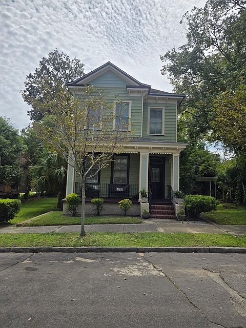 1st image of 505 E 33rd St
