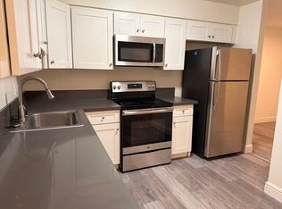 1911 California St #25, Mountain View, CA 94040