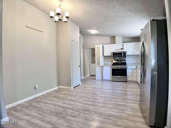 5th image of 19200 E SAGUARO Drive