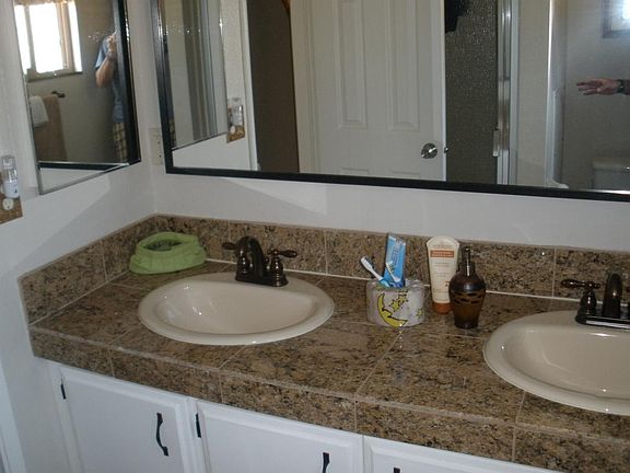 double sink in master bathroom