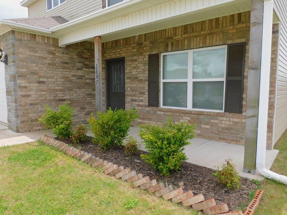 2807 Sebright Ave, Springdale, AR 72764 Zillow