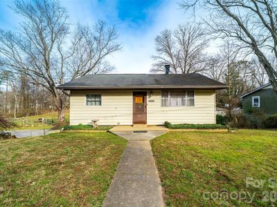 298 School Rd E, Asheville, NC, 28803