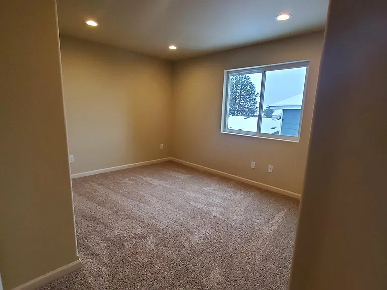 210 W Greenfield Ave #2 — Photo 6