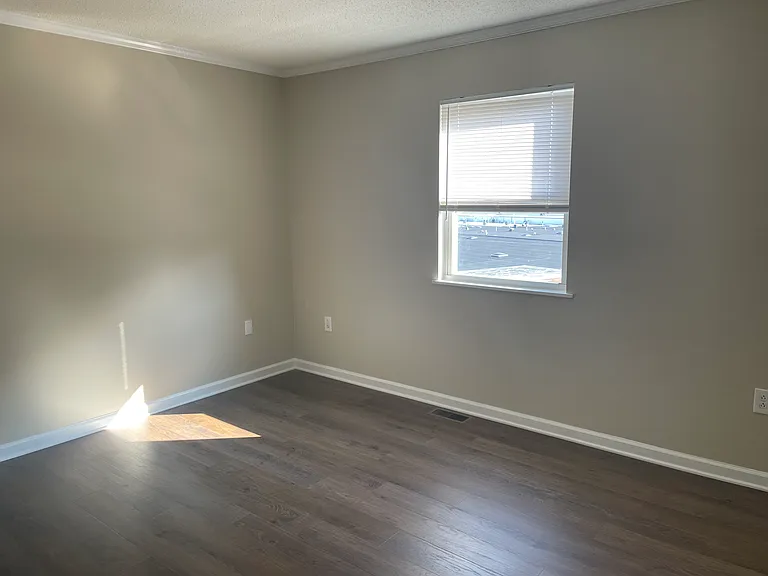 2306 Textile St #5 — Photo 6