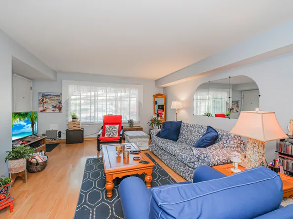 268 Bruckner Avenue image 8 of 23