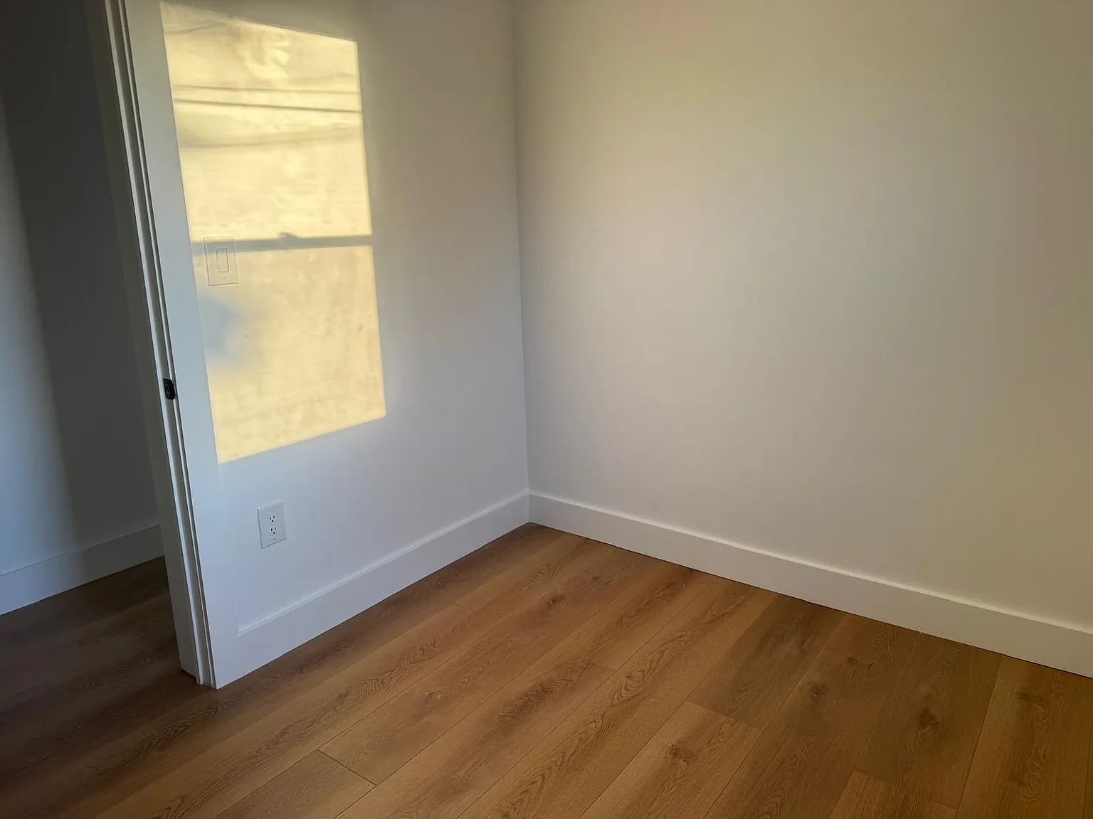 2 bed, 1000 sqft, $2,750 — Photo 3