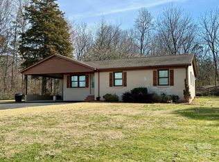 2034 Bess Town Rd, Bessemer City, NC 28016