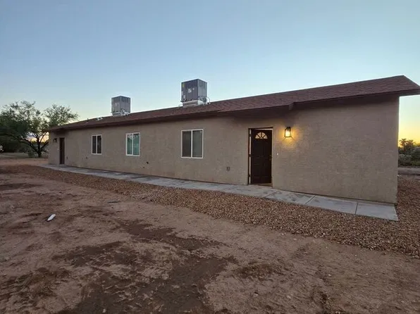 5810 E Hermans Rd #1, Tucson, AZ 85756