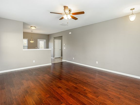 4th image of 3932 Catawba Hills Dr