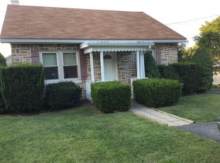 3820 Chestnut St, Emmaus, PA 18049