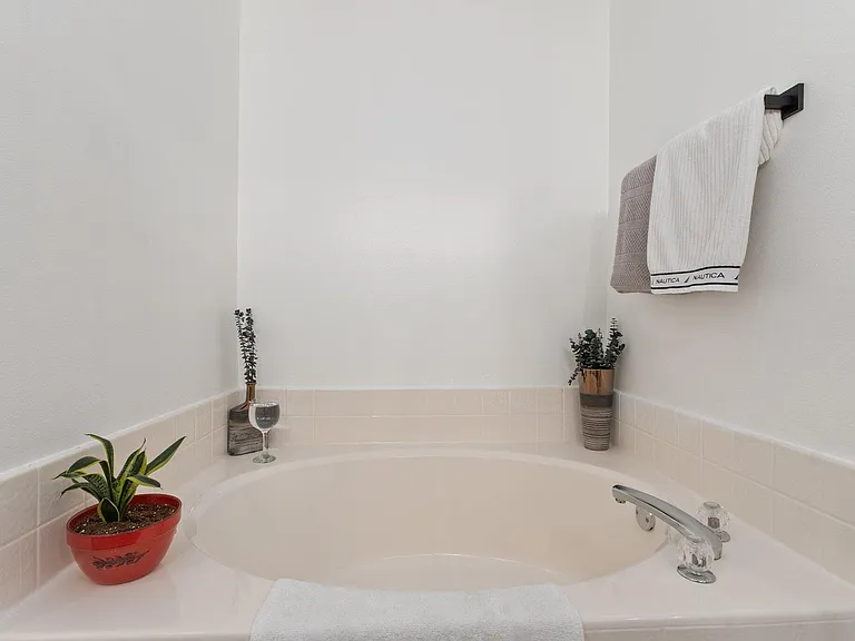 5789 NW Belwood Cir — Photo 17