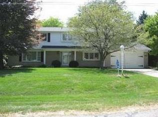 35509 Springvale St, Farmington Hills, MI 48331