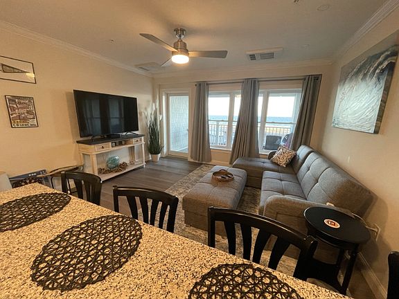 5th image of 315 Ocean Blvd #207
