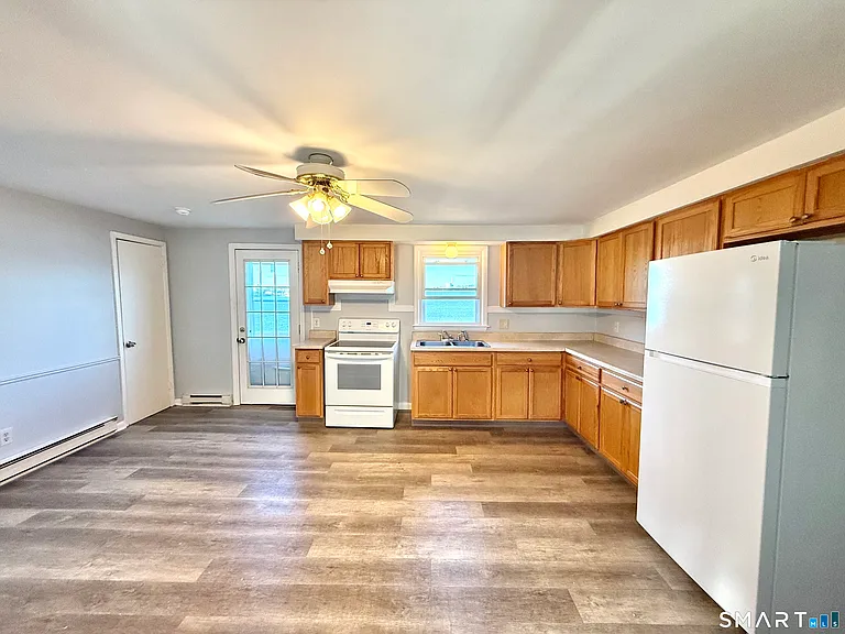3 Bayview Pl #2 — Photo 5