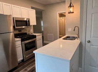 324 Shakopee Ave E, Shakopee, MN 55379