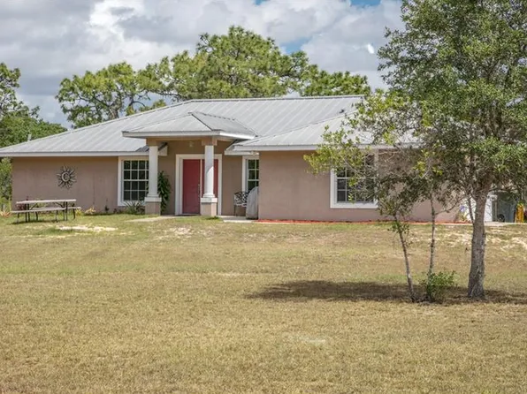 519 Tiger Lake Rd, Lake Wales, FL 33898
