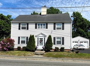 1 Elm St, Assonet, MA 02702