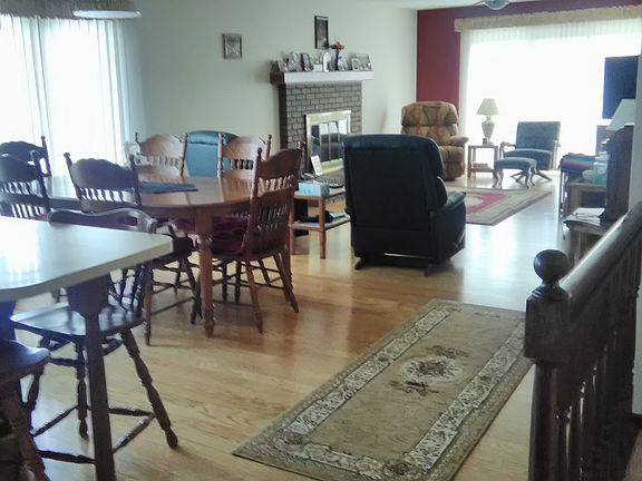4th image of 3234 Calvin Ct SW