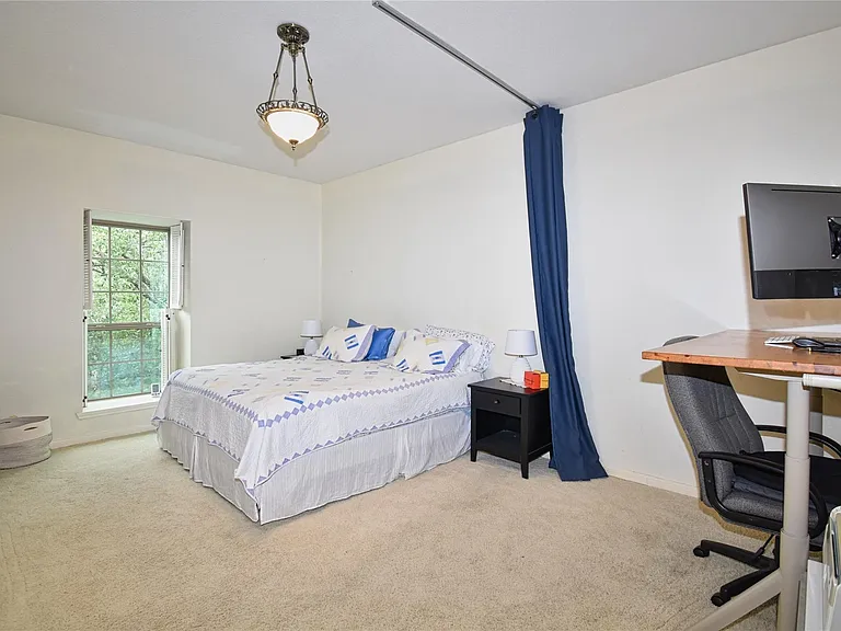2425 Underwood St #346 — Photo 11