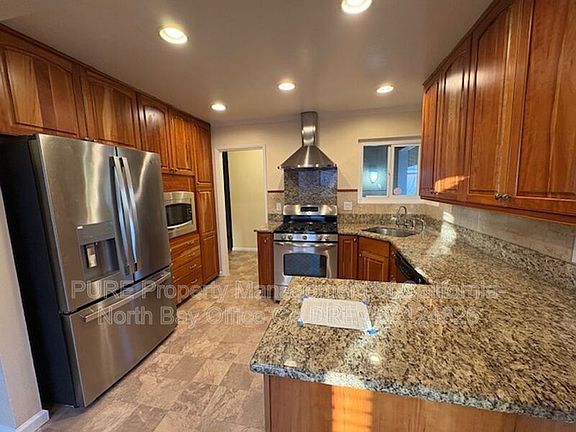 2nd image of 1721 Alhambra Ct