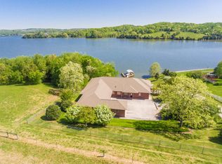 4358 Gravelly Hills Rd, Louisville, TN 37777