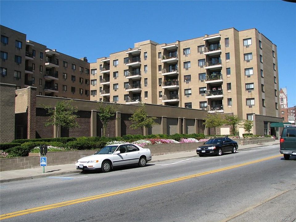1st image of 100 E Hartsdale Ave APT 7IW