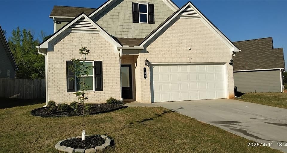1st image of 132 Marion Dr
