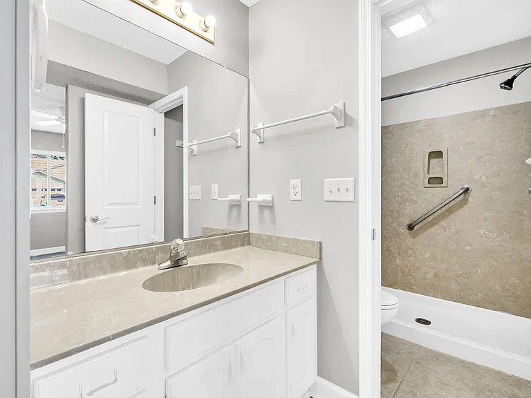 3930 Balsam Dr — Photo 20