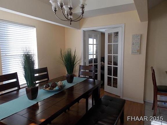 5th image of 1407 Wales Dr