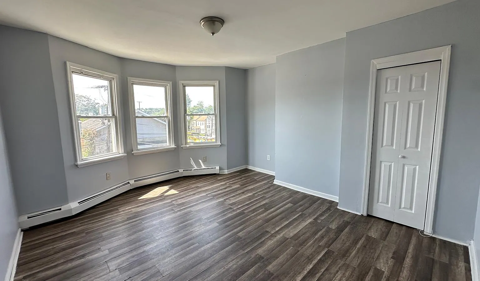 87 Summer St — Photo 3