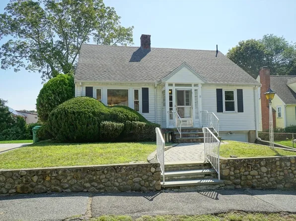 12 Upton Ter, Medford, MA 02155