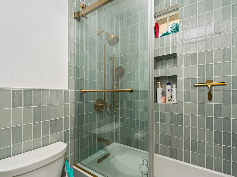 1753 Reichert Way — Photo 34