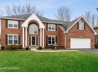 1746 Atwood Cir, Naperville, IL 60565
