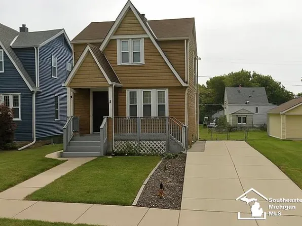 841 Superior Blvd, Wyandotte, MI 48192