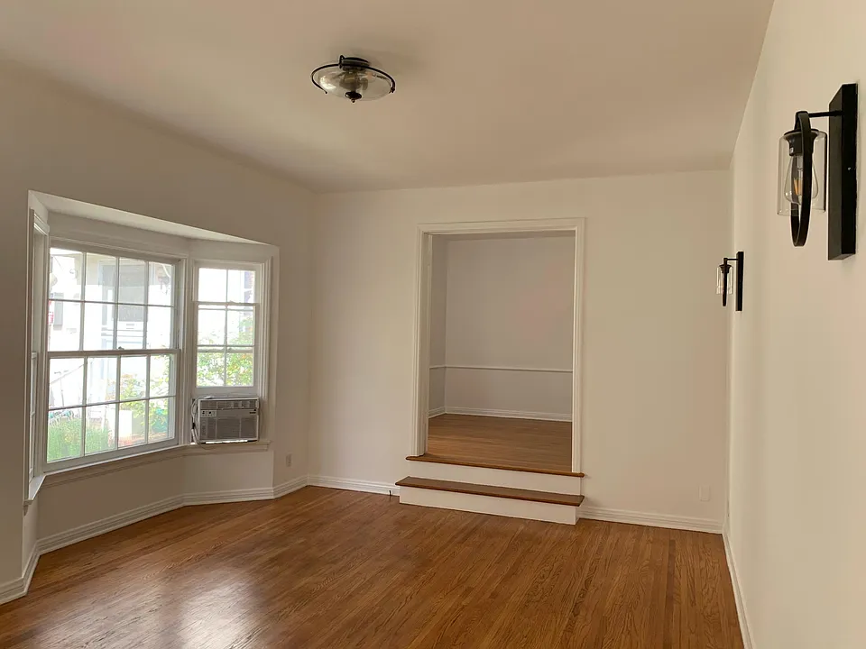 1640 Malcolm Ave #1642