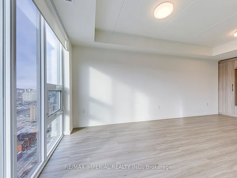 49 Walnut St S #1803 — Photo 18