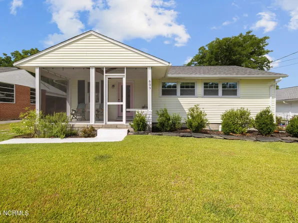 609 W Broad Street, Swansboro, NC 28584