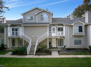 22 Cedar Ct, Bedminster, NJ 07921