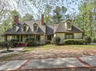 460 Birkdale Dr, Fayetteville, GA 30215
