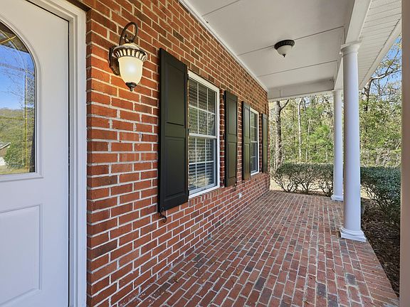 2nd image of 373 Otter Run Rd.