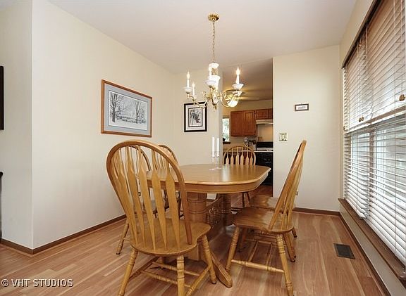 5th image of 2307 N Aster Ct
