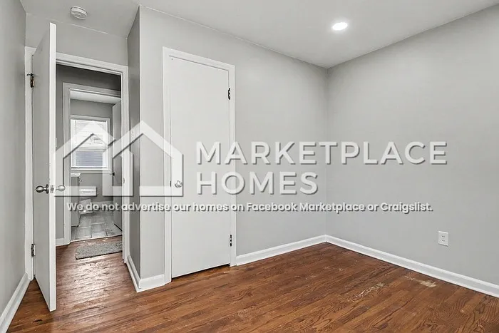 17326 Garfield — Photo 12
