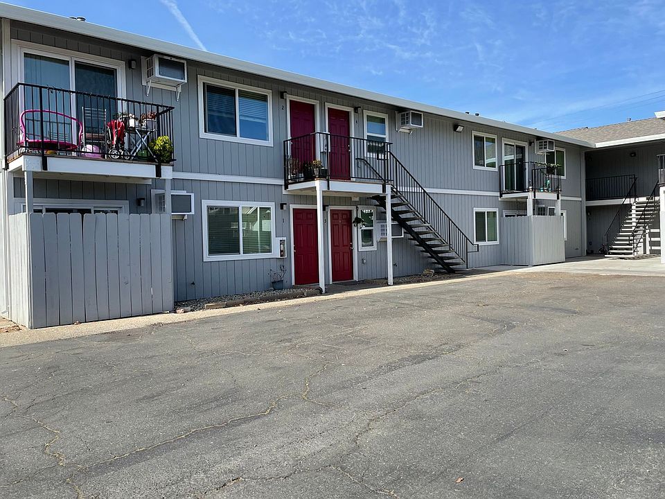 1st image of 13414 E Laird St #14