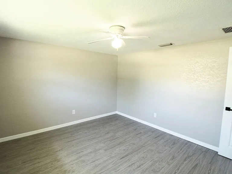 4632 Salvia St — Photo 11