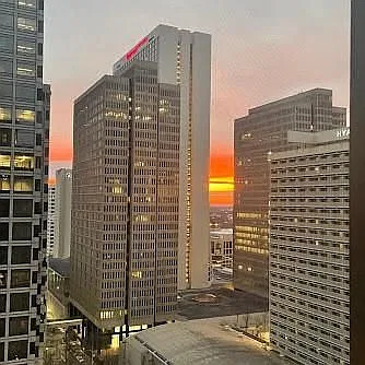 300 Peachtree St #5L