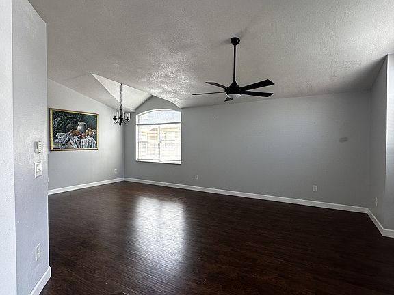 2nd image of 625 Rochester Loop