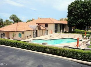 301 Club Cir APT 202, Boca Raton, FL 33487